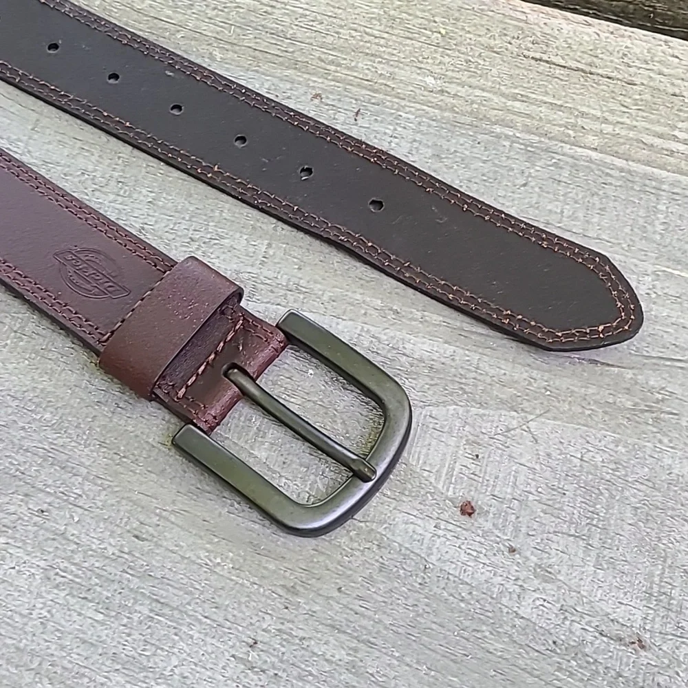 Dickies Brown Leather Belt with Contrast‎ Stitching